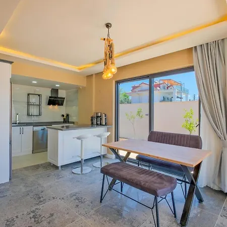 Lavida - Private Pool For 6 فيلة