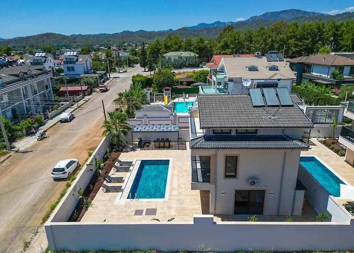 Lavida - Private Pool For 6 * 페티예