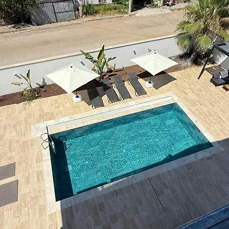 Lavida - Private Pool For 6 Villa